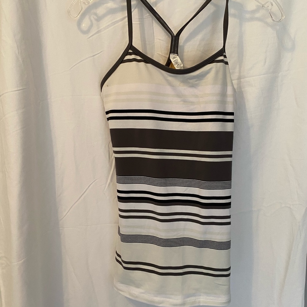 NWT Lululemon Power Y Tank-6
